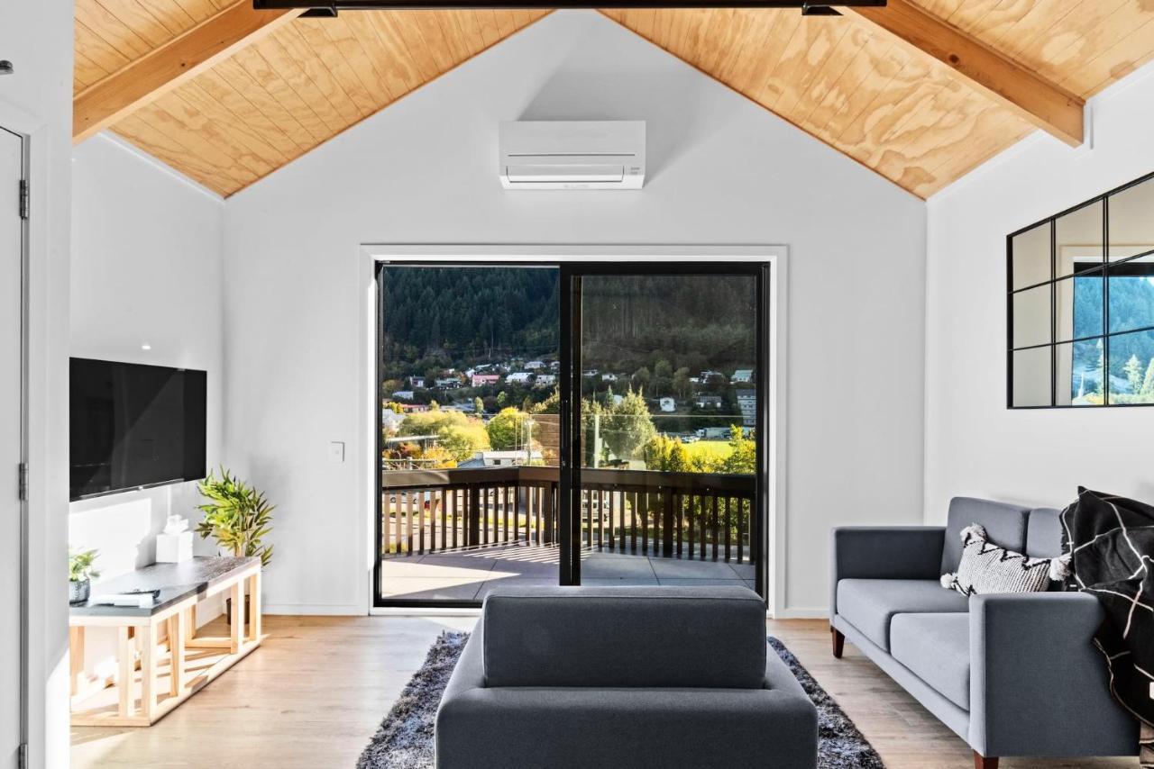 Alex Apt With Onsite Gym And Walk To Town Distretto di Distretto di Queenstown Camera foto